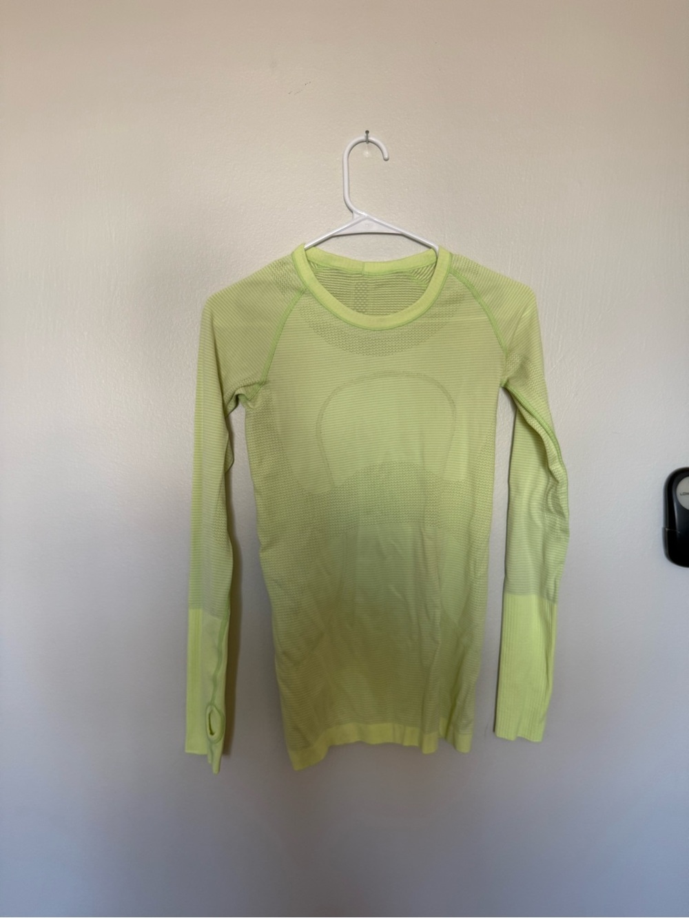 lululemon athletica Light Lime Seamless Long-Sleeve Top